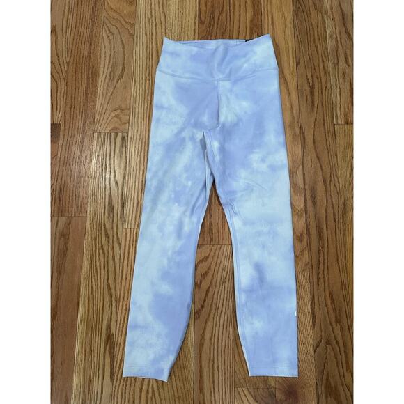 The Nike One Tight Fit Leggings - Picture 1 of 6